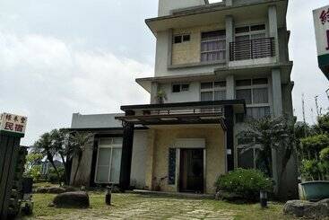 تختخواب و صبحانه Lu He Feng Homestay