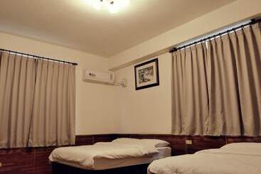 تختخواب و صبحانه Lu He Feng Homestay