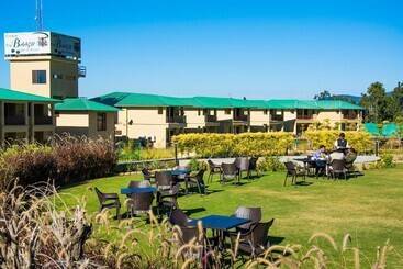هتل Corbett The Baagh Spa & Resort