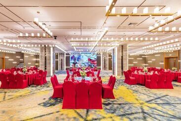 فندق Howard Johnson New District Plaza Ziyang