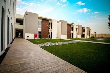هتل M Executive Residence And Boutique