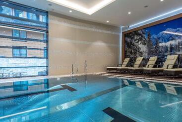 Radisson Blu Hotel & Residences