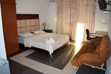 هتل Residence Orchid
