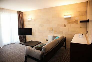 هتل Zelenogradsk Spa