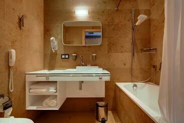 هتل Zelenogradsk Spa