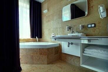 هتل Zelenogradsk Spa