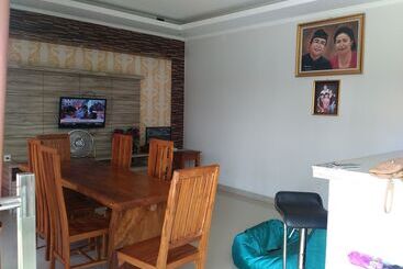 Villa Kubuku