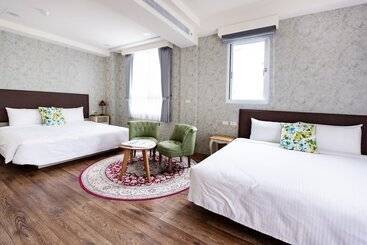 تختخواب و صبحانه R&j Guesthouse
