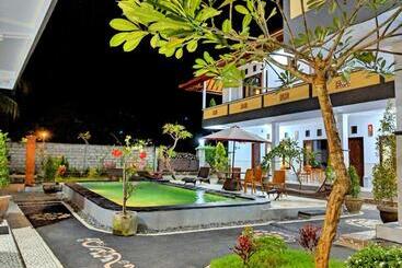 تختخواب و صبحانه Serangan Inn Mimba