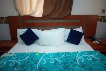 هتل Bayse One Place, Jericho