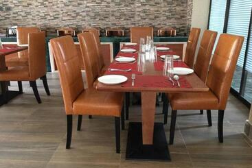 هتل Bhutan Boutique Residency
