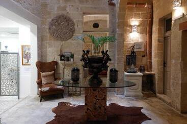 هتل Casa Birmula