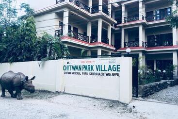 هتل Chitwan Park Village