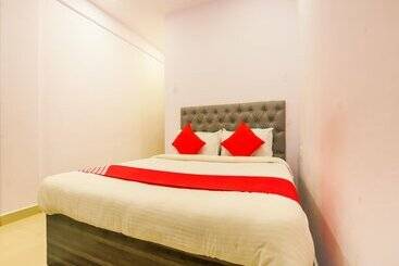 هتل Down Da Village By Oyo Rooms