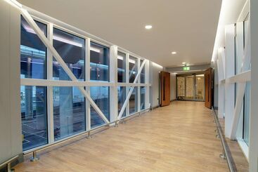 هتل Hilton Garden Inn London Heathrow Terminal 2 And 3