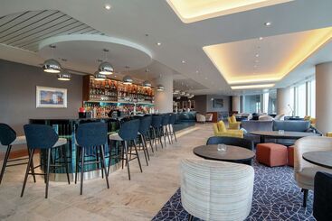 هتل Hilton Garden Inn London Heathrow Terminal 2 And 3