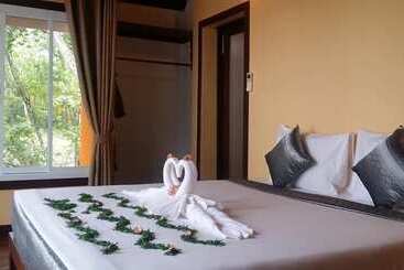 هتل Kohmook The Sun Great Resort