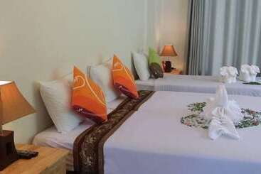 هتل Kohmook The Sun Great Resort
