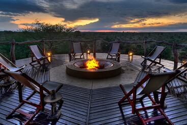 هتل Makumu Private Game Lodge
