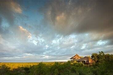 هتل Makumu Private Game Lodge