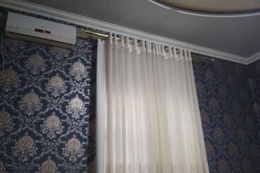 هتل May Weather Family Guest House Sauna Pool Djakuzi Relax Area