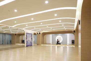 Mr.d Hotel Linyi