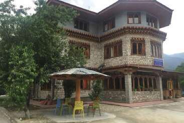 هتل Ngayabling Resort