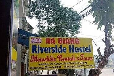 هتل Ha Giang Riverside Homestay