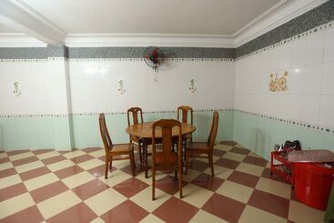 هتل Ha Giang Riverside Homestay