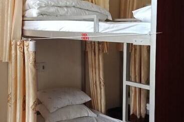 هتل Ha Giang Riverside Homestay