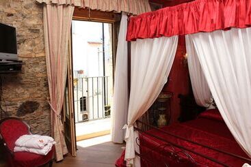 هتل Principe Di Scilla