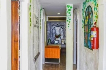 هتل Roomquest Amphawa Vaylasamran