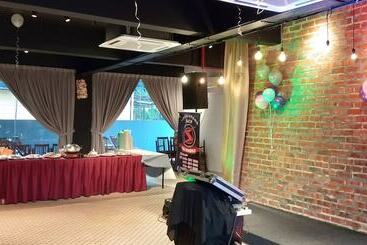 酒店 The Wood Boutique