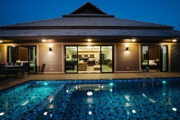 Zen Retreat Chiang Mai Villa