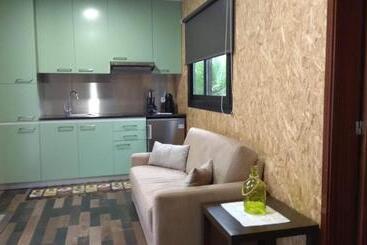 تختخواب و صبحانه Alluar Lodge