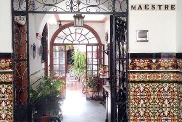 Hostal Maestre