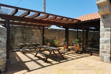 مسافرخانه Posada La Aldea