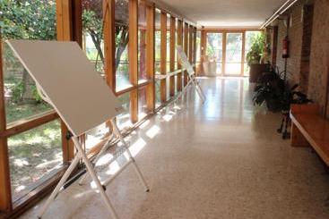 مسافرخانه Residencia Universitaria Cardenal Cisneros