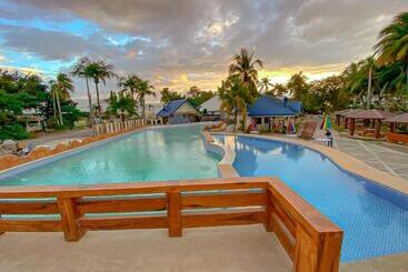 Acacia Hotel Bacolod