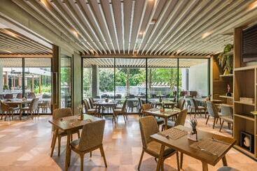 酒店 Amber Pattaya