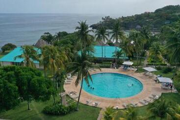هتل Atami Escape Resort
