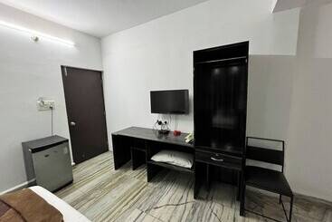 هتل Bom Sucesso, Candolim Beach