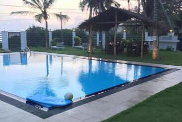 هتل Crystal Resort Dickwella