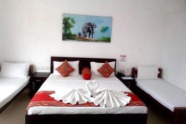 هتل Crystal Resort Dickwella