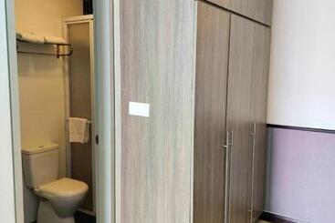 D Wharf Hotel & Serviced Residence