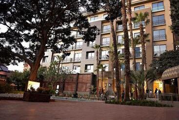 K Tower Boutique Hotel By Lucerna