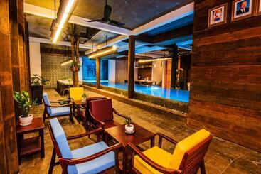 هتل Light Stone Residence