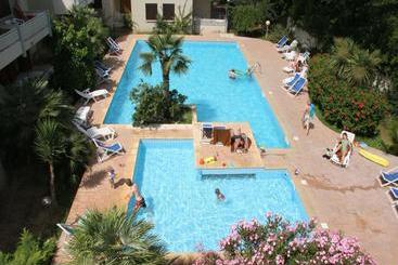 هتل Residence Eucalipti