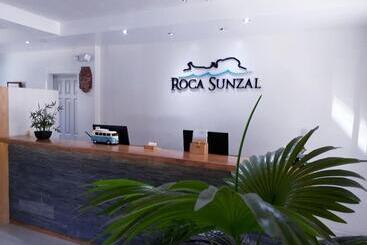 هتل Roca Sunzal