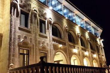 هتل Turabdin